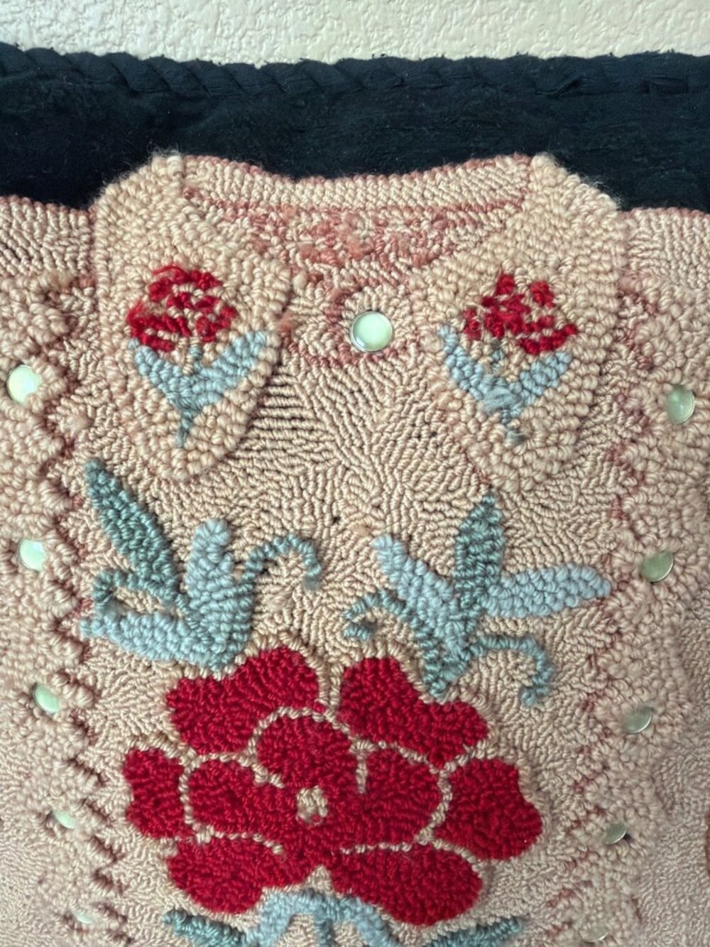 2001 Judi Boisson Hooked Accent Pillow Wool Blend Cowgirl Shirt 16" Folk Art - Picture 3 of 12